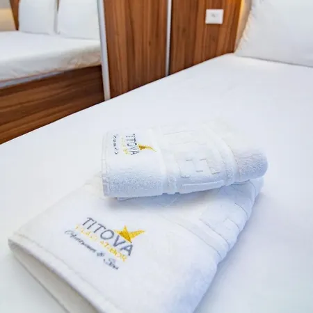 Zvezda Lux Titova アパート *