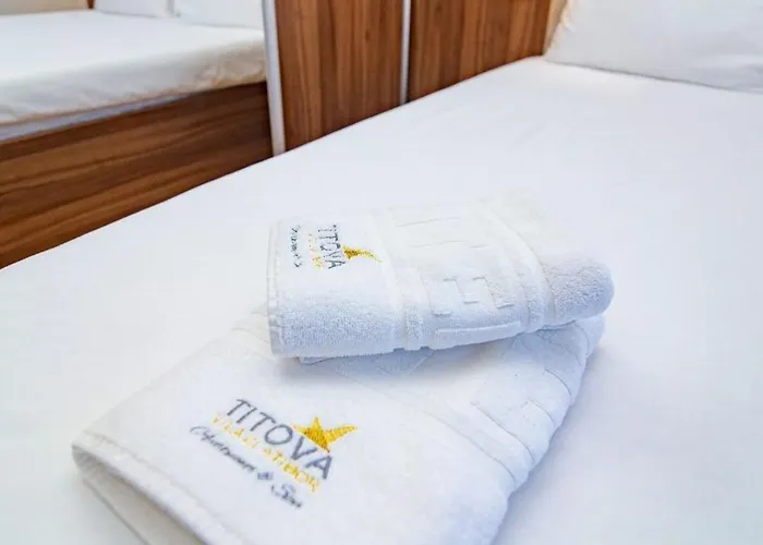 Zvezda Lux Titova Apartament *