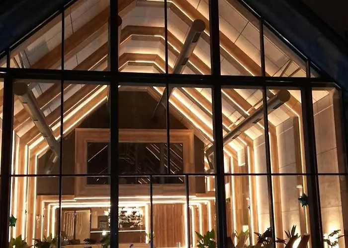 Zvezda Lux Titova Apartament *